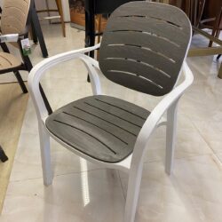 Terassituoli (harmaa)