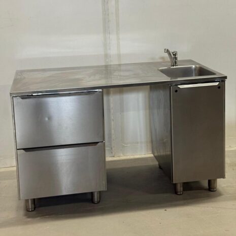 05301203-cc95-4054-a123-370af9a4d9e6