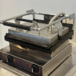 Käytetty Bistron painoparila